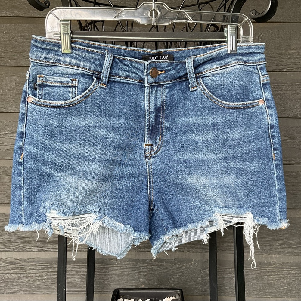 Judy Blue Frayed Hem Distressed Jean Shorts L